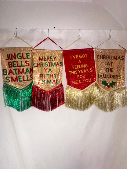 JINGLE BELLS BATMAN SMELLS